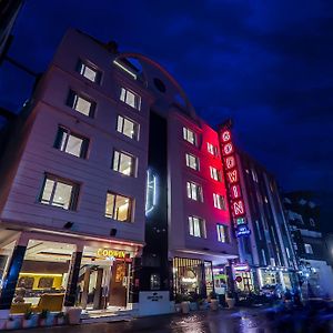 Hotel Godwin Deluxe -Free Airport Pickup -Traveller'S Choice Award Winner 2025